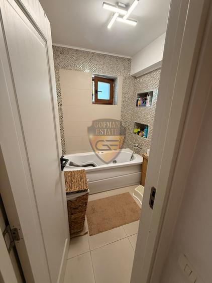 Apartament 3 camere de vânzare – Constanța, Bd. Aurel Vlaicu - 8