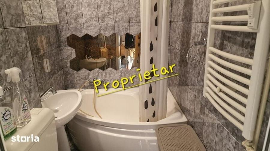 Garsonieră în Titan