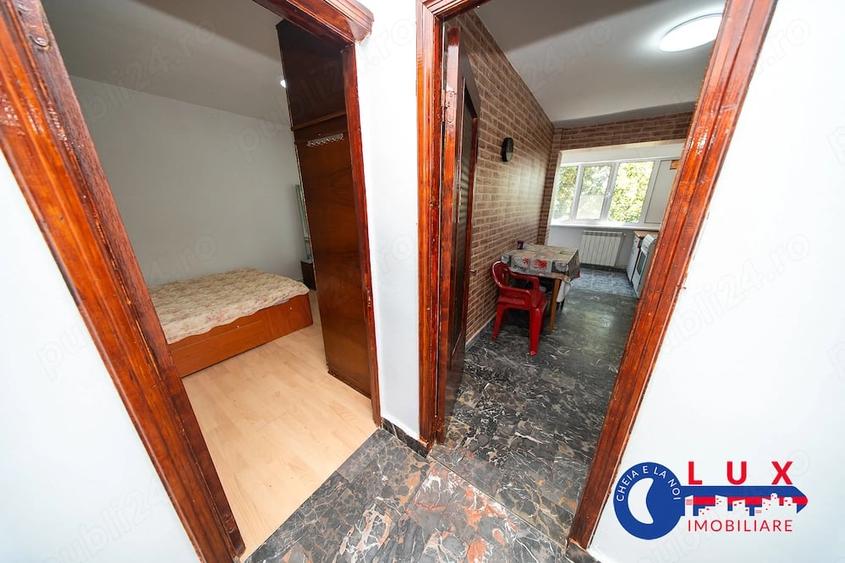 Apartament cu 3 camere decomandat în Spitalului
