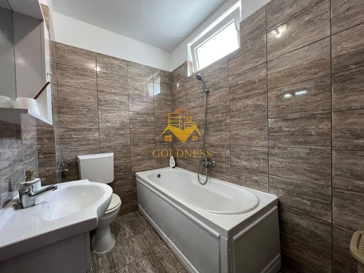 Apartament cu 3 camere semidecomandat, mobilat în Iris