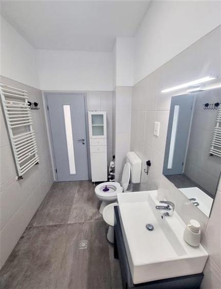 Apartament cu 2 camere decomandat, mobilat în Aradului