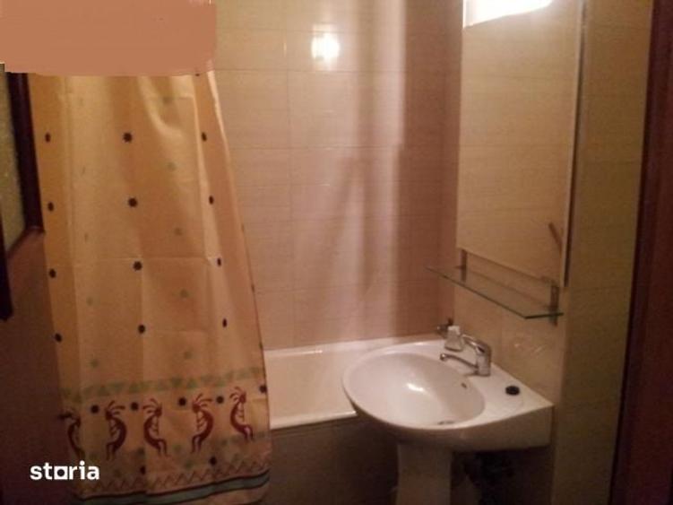 Apartament cu 2 camere decomandat în 9 Mai