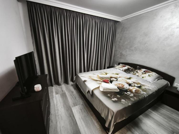 Apartament cu 2 camere decomandat, mobilat în Siret