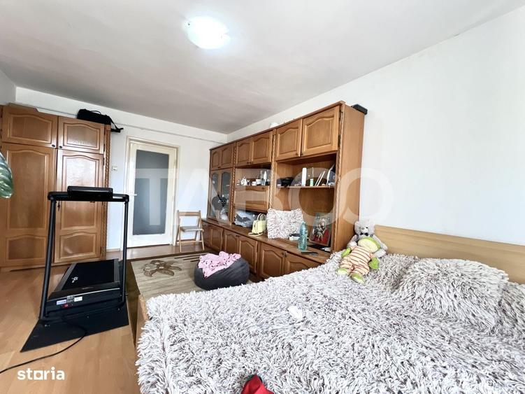 Apartament de vanzare cu 2 camere in Grigorescu bloc izolat cu lift - 3