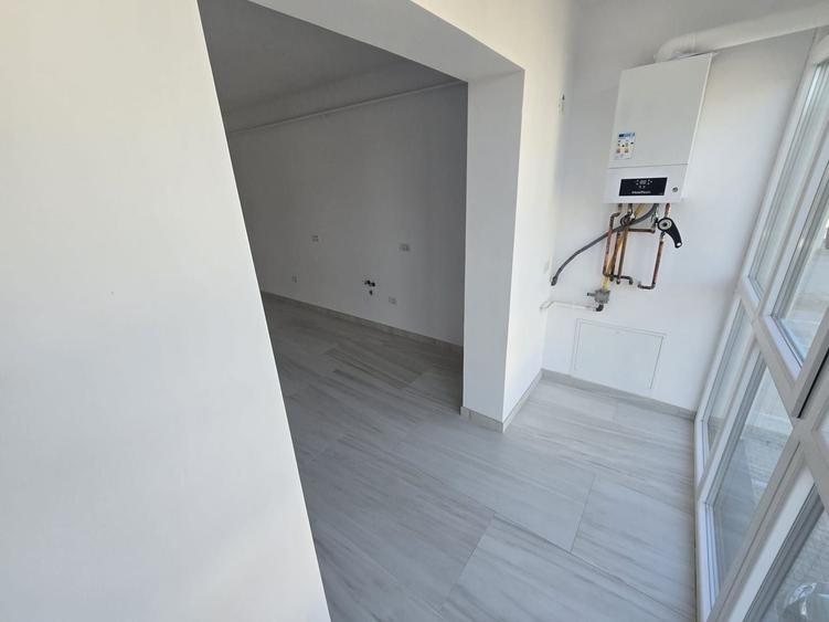 Apartament cu 2 camere decomandat în Giroc