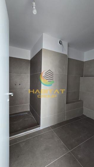 Apartament cu 3 camere decomandat în Berceni