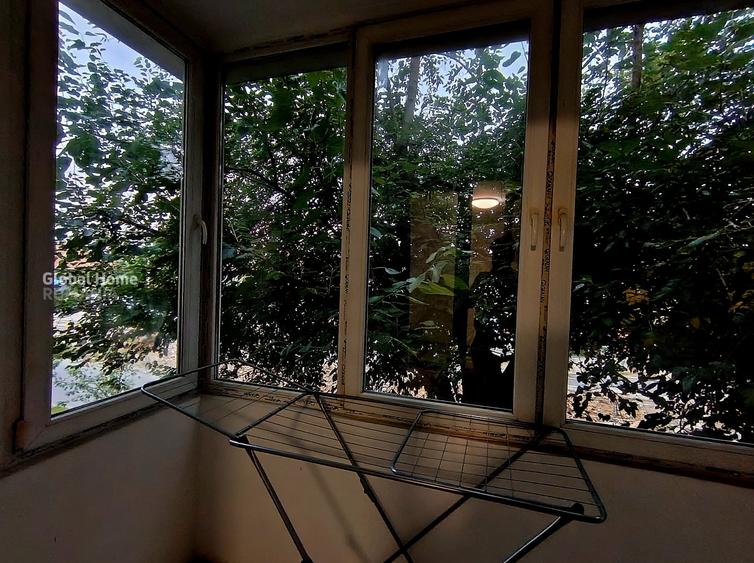 Apartament cu 2 camere semidecomandat, mobilat în Domenii