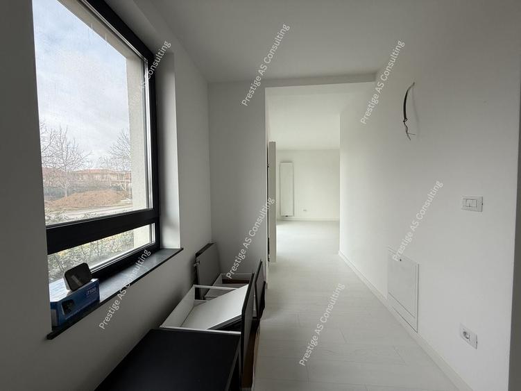 Apartament cu 2 camere semidecomandat, mobilat în Dumbrăvița