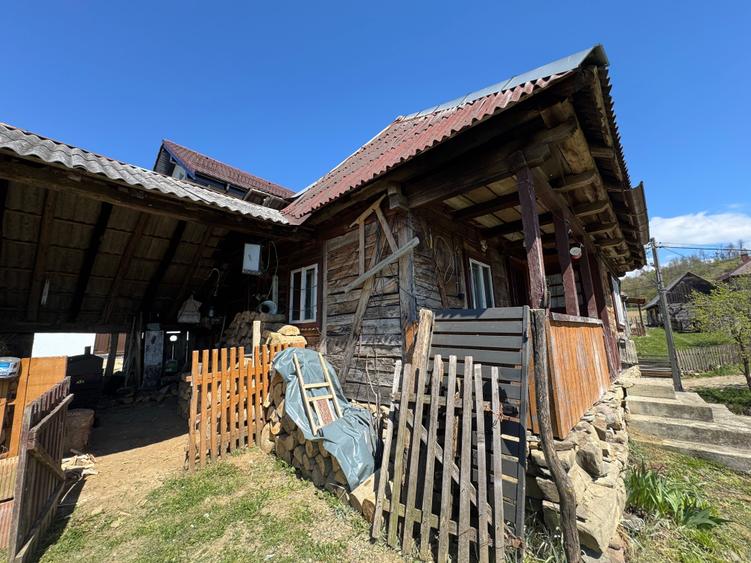 Casă cu 2 camere în Central