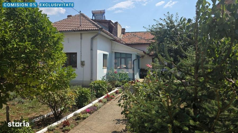 Casă cu 3 camere în 23 August