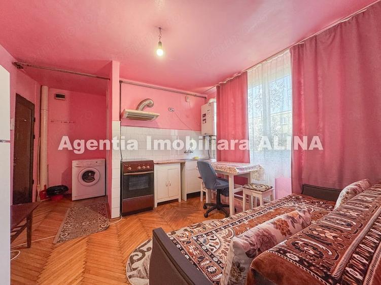 Garsonieră semidecomandată în Dacia