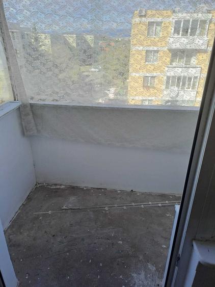 Apartament cu 2 camere semidecomandat în Exterior Vest