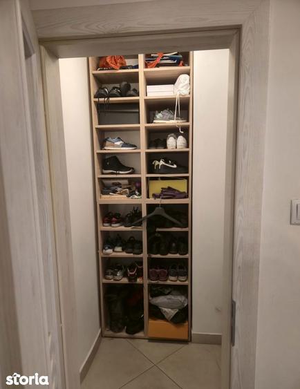 Apartament cu 3 camere în Calea București