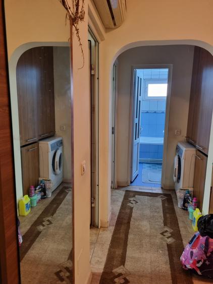 Apartament cu 3 camere decomandat în Tomis Nord