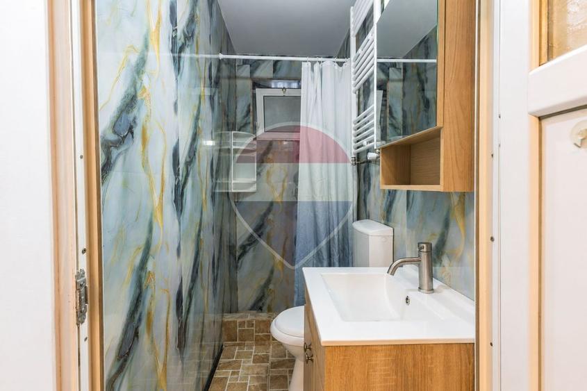 Apartament cu 2 camere semidecomandat, mobilat în Ultracentral
