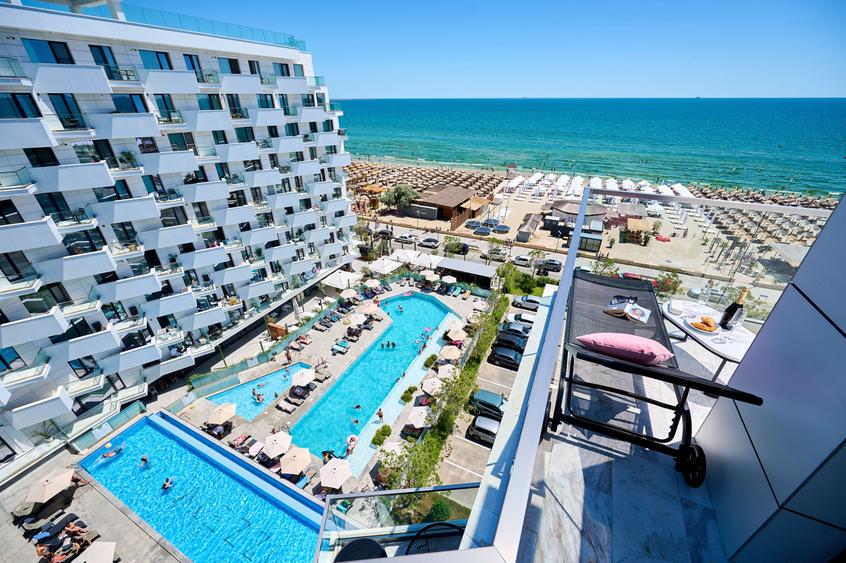 Apartament cu 2 camere decomandat în Mamaia-Sat