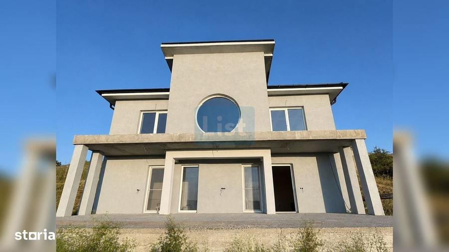 0% Comision ! Casa de vanzare, 130 mp , 500 teren - Apahida - 2