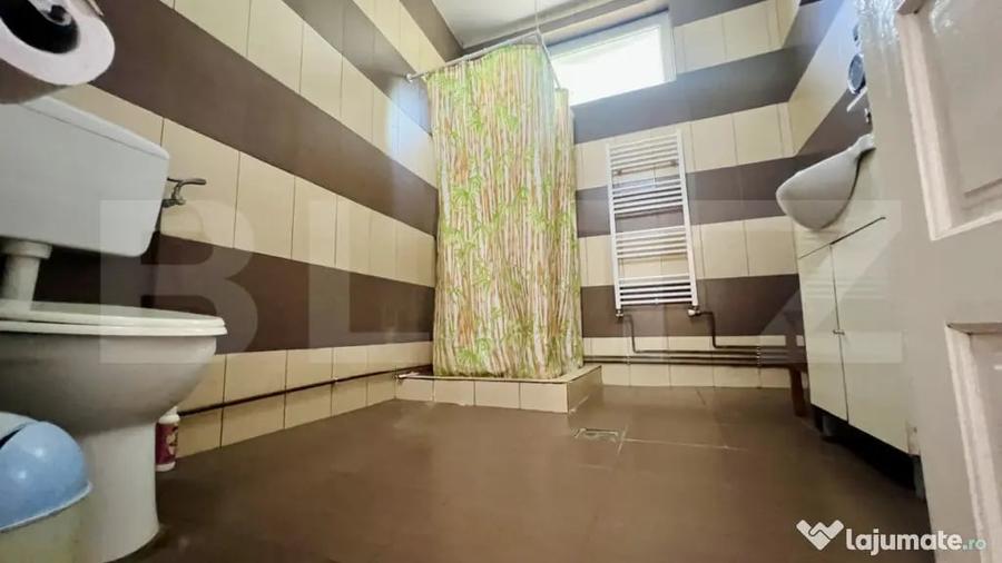 Casă cu 3 camere cu Teren 374 Mp în Central