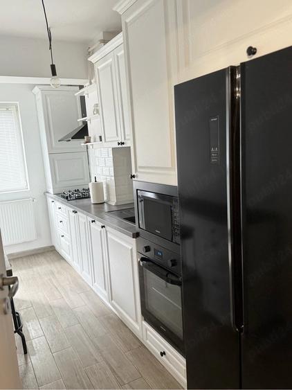 Apartament cu 3 camere decomandat în Chiajna