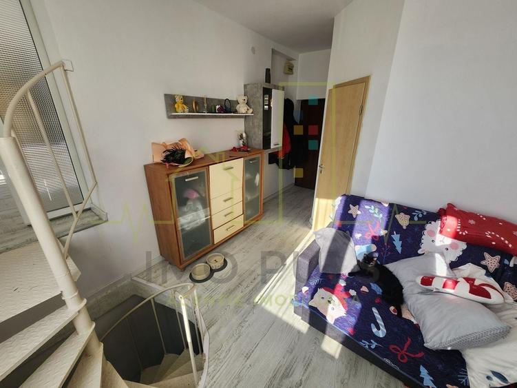Apartament cu 3 camere, mobilat în Girocului