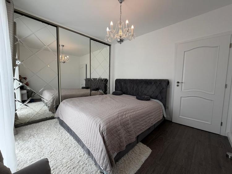 Apartament cu 3 camere semidecomandat, mobilat în Mănăștur
