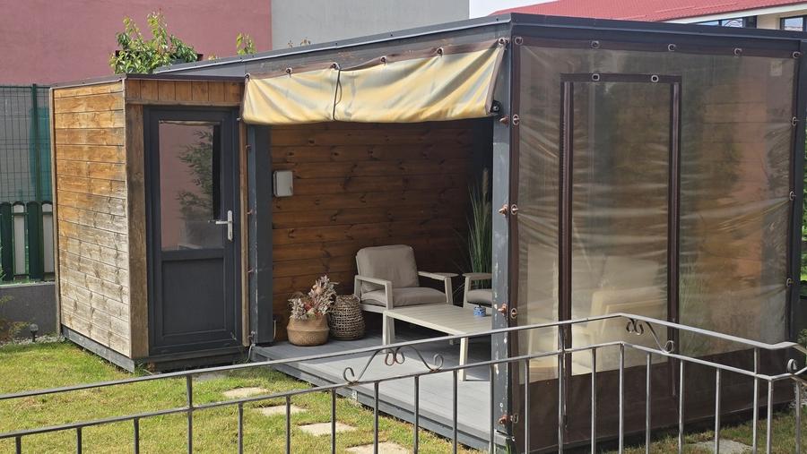 Casă cu 4 camere în Lacu