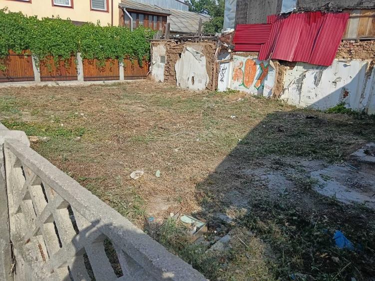 Teren de 309 mp, în Colentina