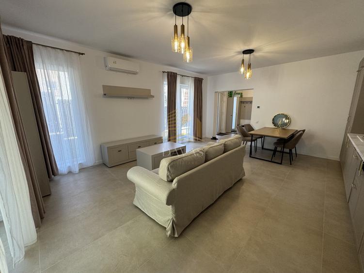 Duplex cu 4 camere cu Canalizare în Iris