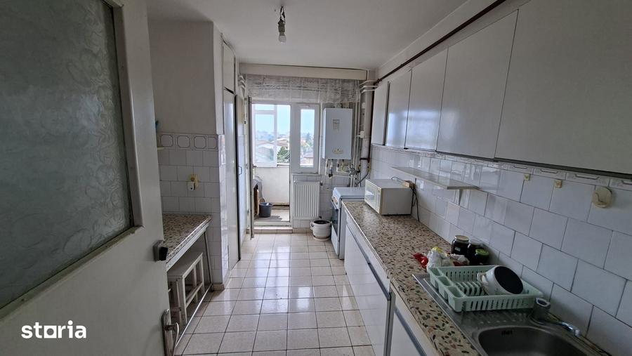 Apartament cu 4 camere în Republicii