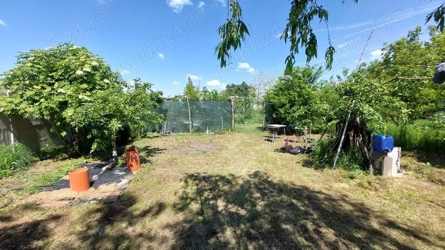 Teren de 1500 mp, în Frumușani