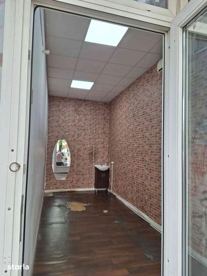 Spațiu comercial, de 12 mp, în Rahova