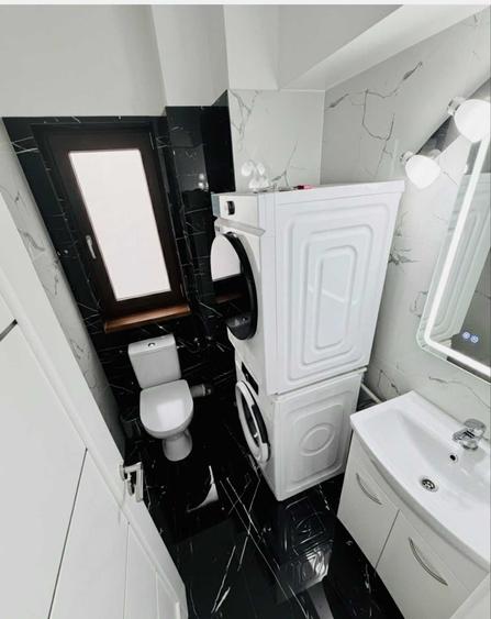 Apartament cu 3 camere decomandat în Ultracentral