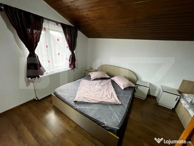 Casă cu 7 camere cu Teren 182 Mp în Beclean