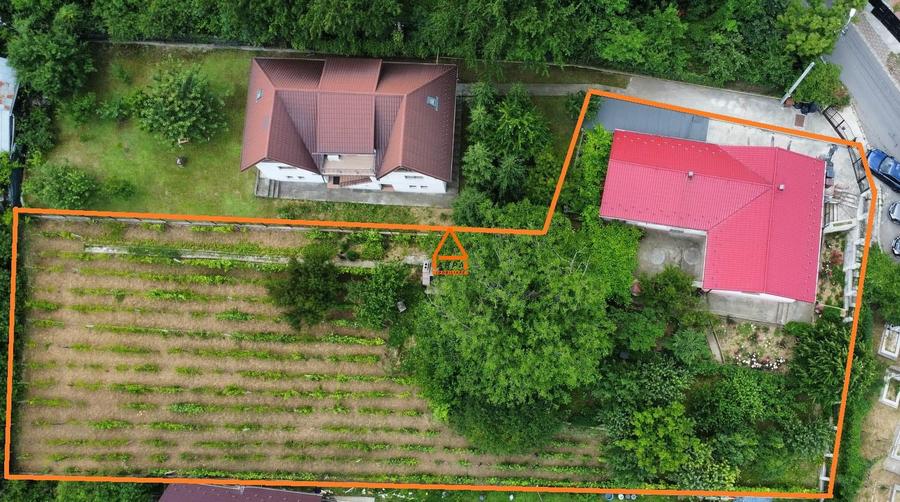 Teren Construcții intravilan de 1024 mp, în Bucium