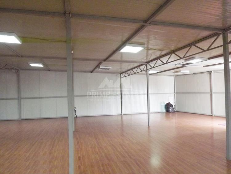 Spațiu comercial, de 200 mp, în Fundeni