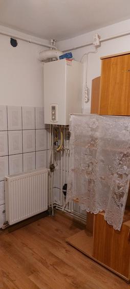 Apartament cu 2 camere decomandat în E3