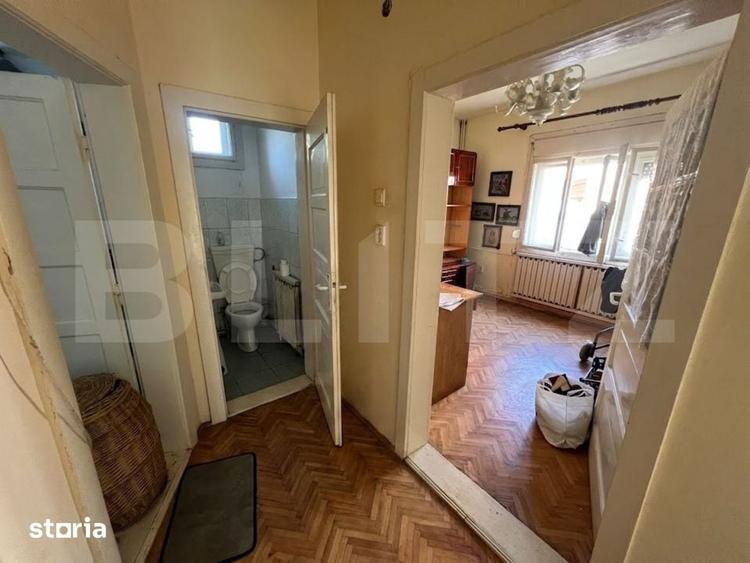 Casă cu 6 camere cu Teren 1032 Mp în Central