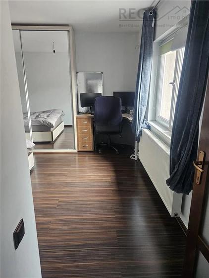 Casă cu 3 camere cu Teren 200 Mp în Brașovul Vechi