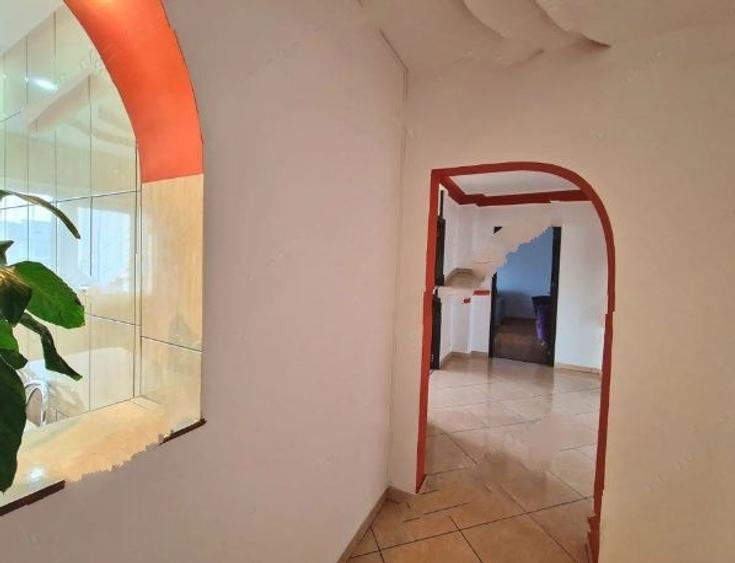 Apartament cu 4 camere decomandat, mobilat în 13 Septembrie