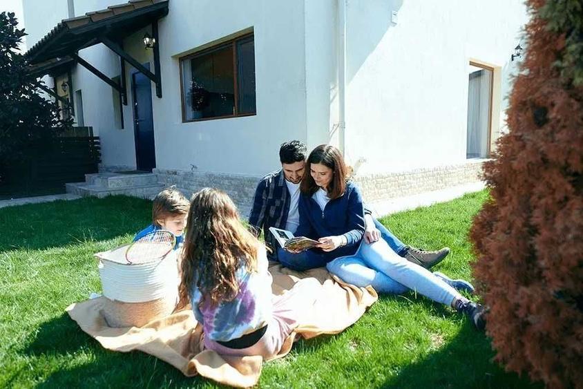 Casă cu 4 camere în Unirii