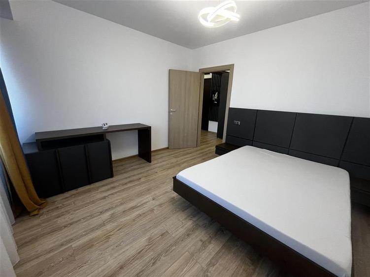 Apartament cu 2 camere decomandat, mobilat în Siliștea Snagovului