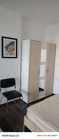 Apartament de inchiriat Contact: 0744 451 180 Pentru mai multe detalii sau pentru programarea unei vizionari, va rog sa ma contactati telefonic. - 8