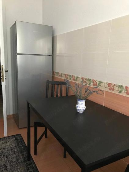 Apartament cu 2 camere decomandat în Muncii