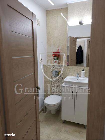 Apartament cu 2 camere decomandat în Chiuiești