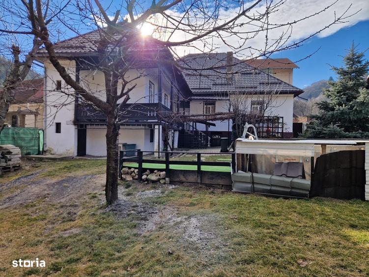 Casă cu 4 camere în Bran