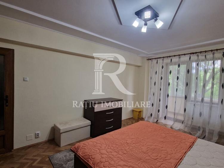 Apartament cu 2 camere decomandat, mobilat în Spitalul Județean