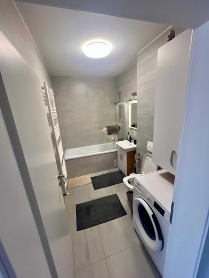 Apartament cu 2 camere decomandat în Avantgarden