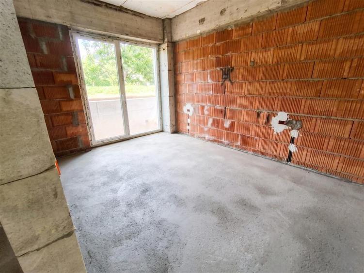 Apartament cu 2 camere decomandat în Burdujeni
