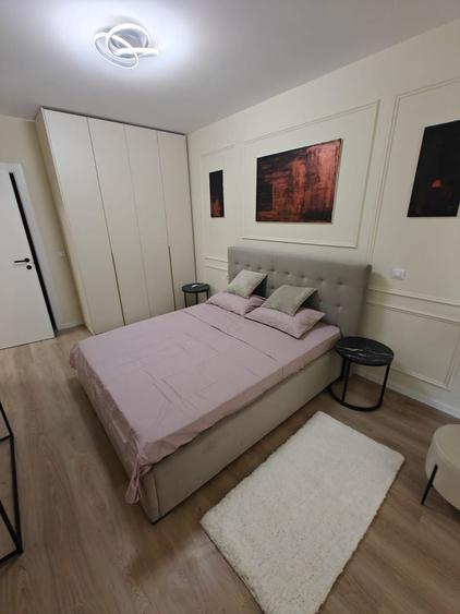 Apartament cu 3 camere decomandat în 13 Septembrie
