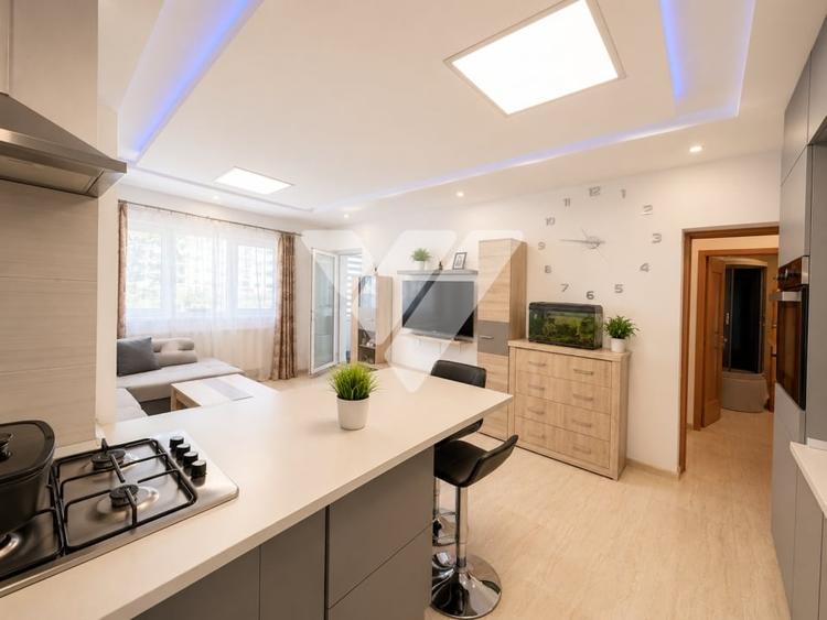 Apartament cu 3 camere decomandat, mobilat în Șelimbăr
